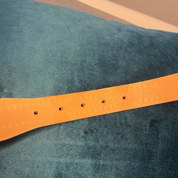 Dismero crystal detailed genuine leather belt, L 38,5 inch, made in Italy ??